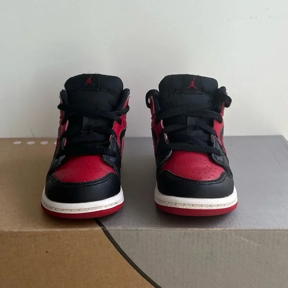 Nike Air Jordan 1 Retro Mid “Banned” Toddler Sneakers- SZ 7 C
